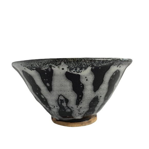 Amateur Pottery Small Bowl Stripe Glazed - Picture 2 of 11